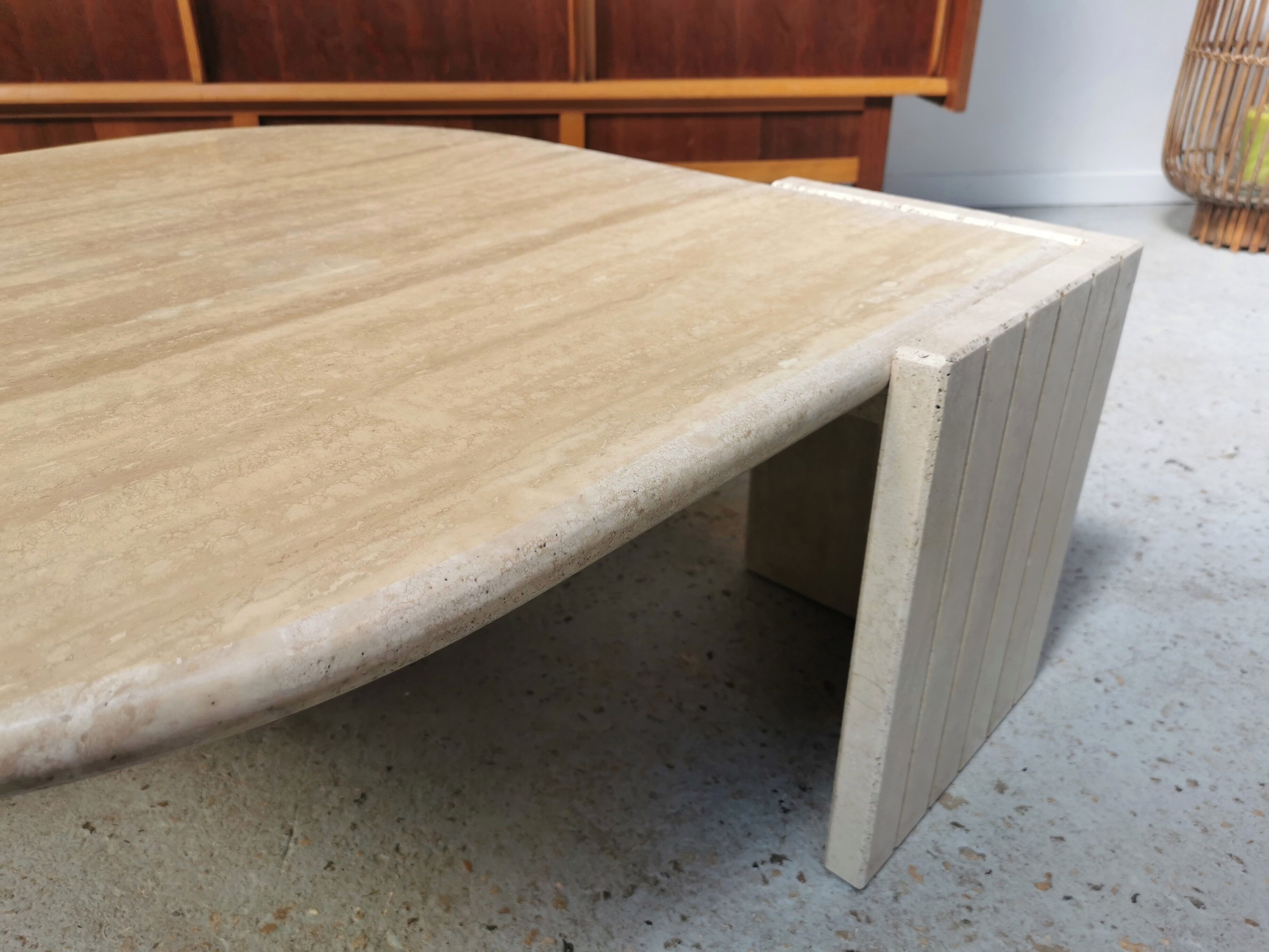 Coffee table in travertine Roche Bobois