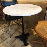 Round bistro table