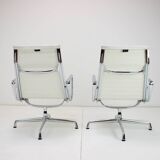 Chair by Charles & Ray Eames for Vitra, EA 107