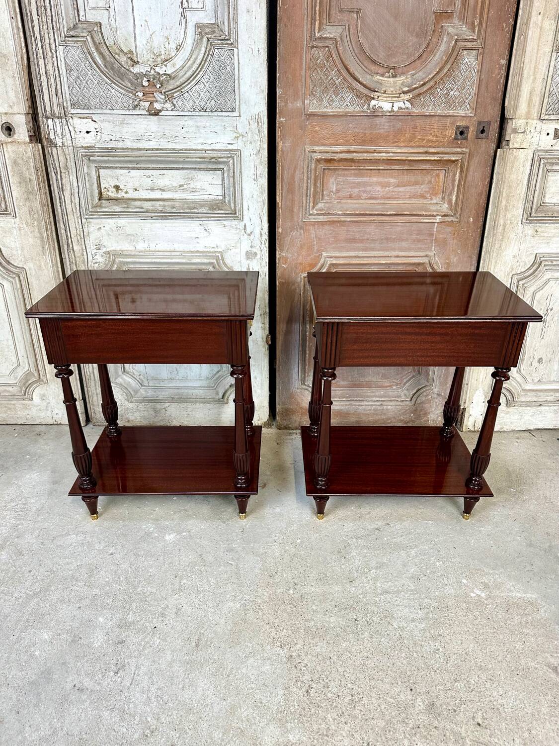 Paire de chevets vintage en acajou 20e siècle