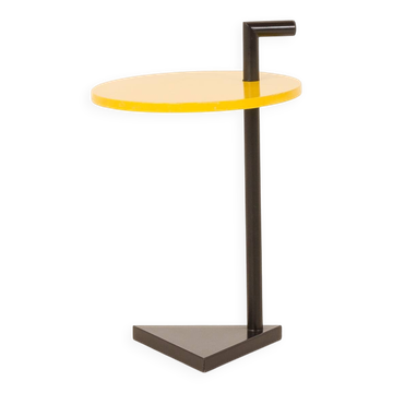Table d'appoint de style Memphis Milano, Italie, années 1980.