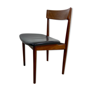 chaise à manger conçue
