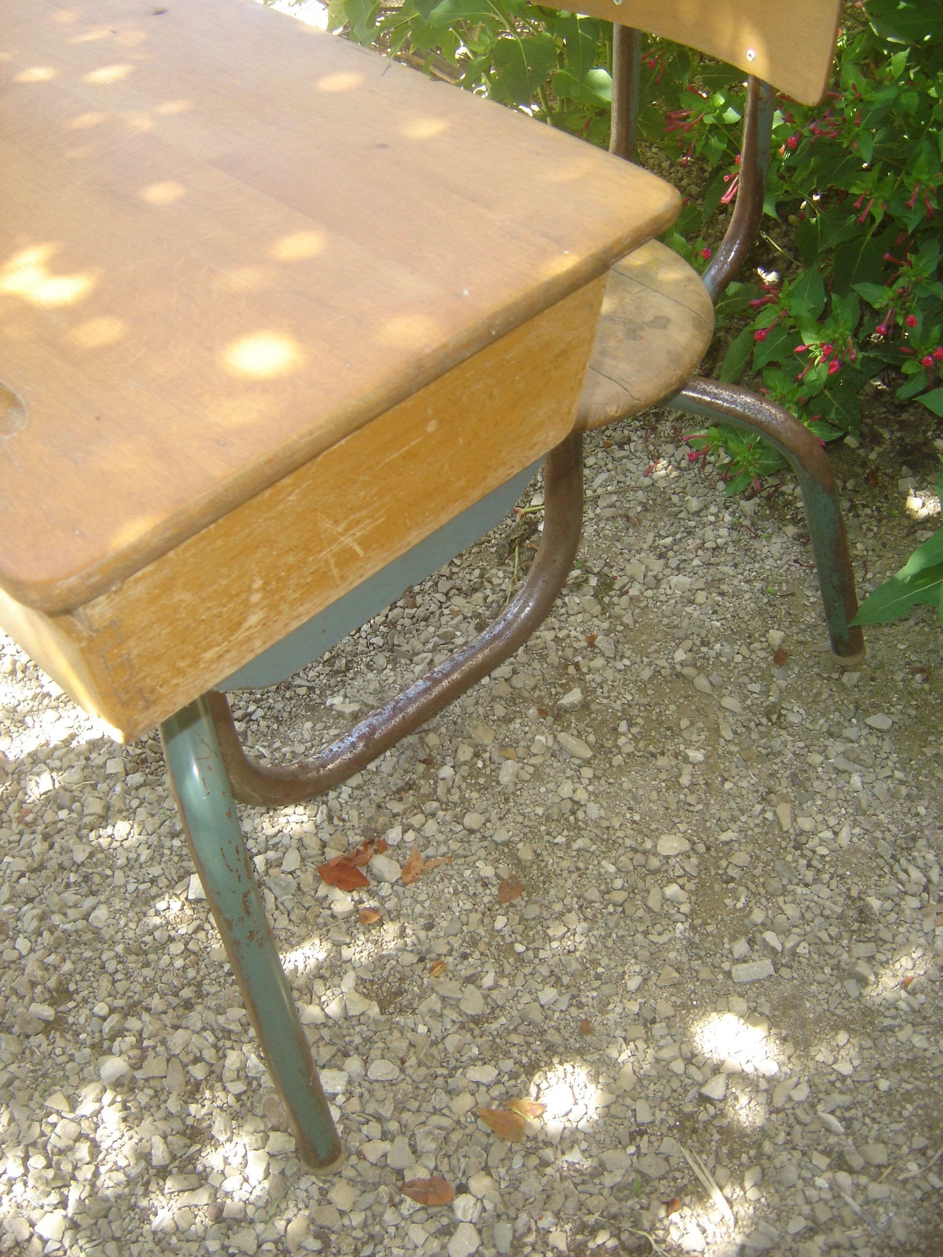 Schoolboy desk