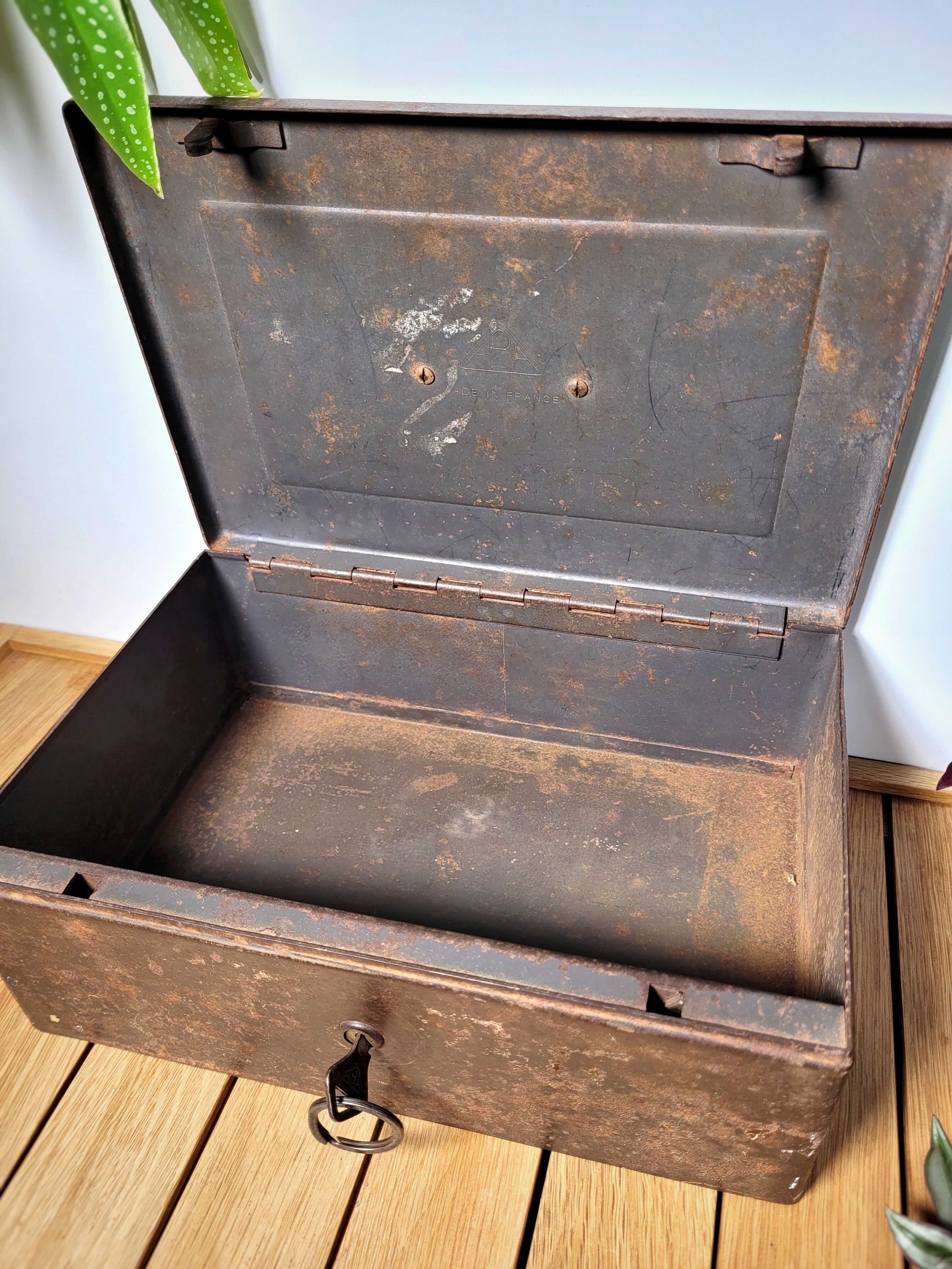 Old safe box