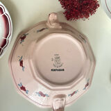 Saint Amand soup tureen, Pompadour model