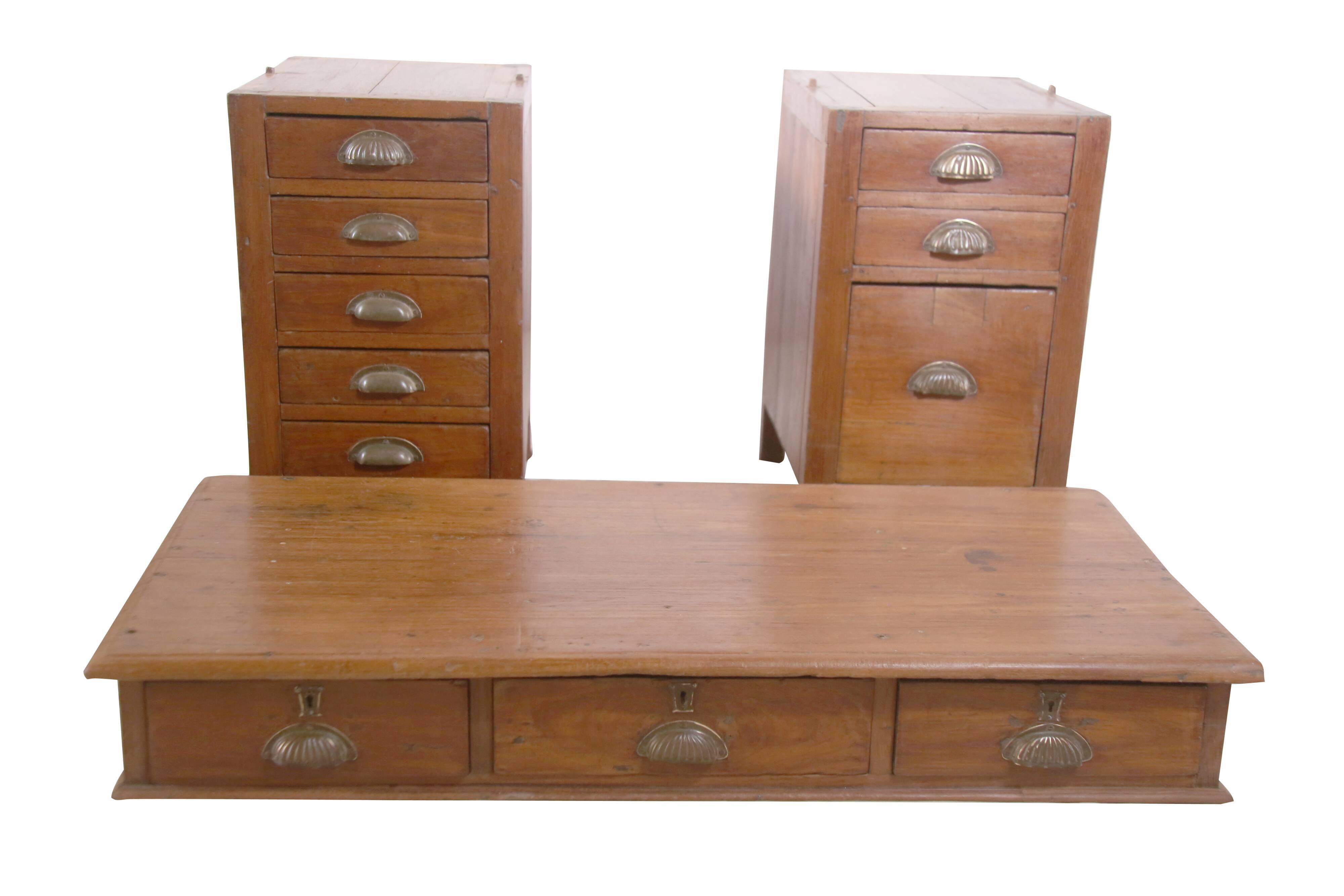 American teak desk cicra 1940