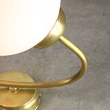 Applique murale italienne vintage en laiton et opaline