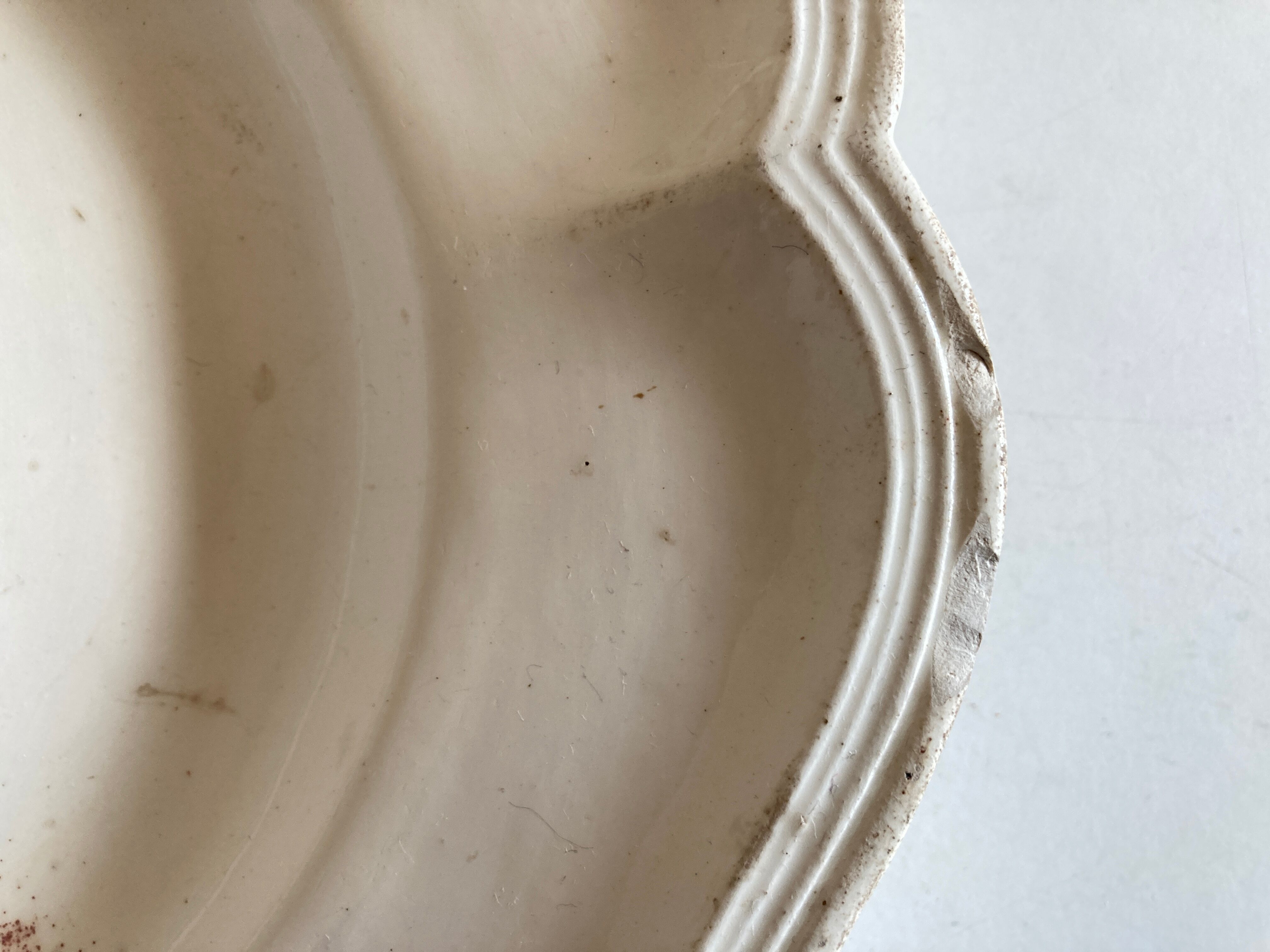 Plate in godenware 19th