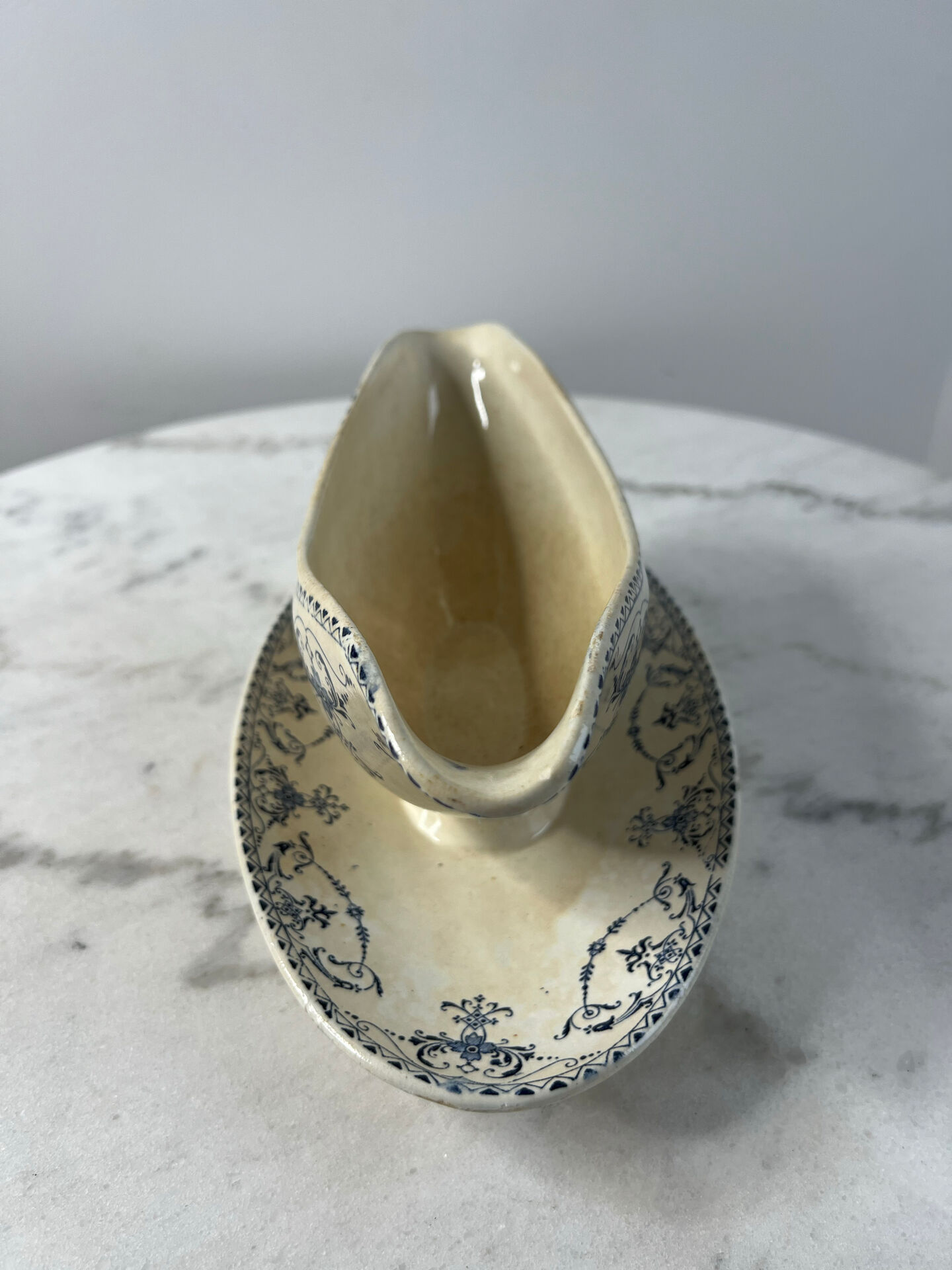 Lunéville sauce boat KG Moustier ironstone