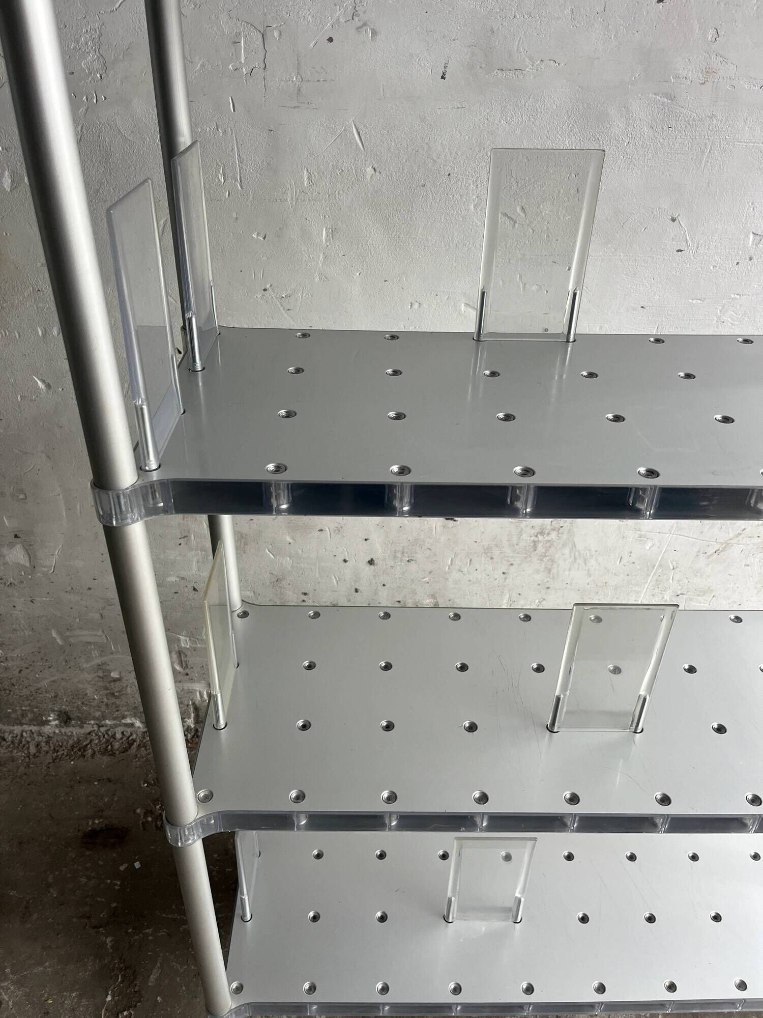 Partner 2506 shelf by Alberto Meda & Paolo Rizzatto for Kartell
