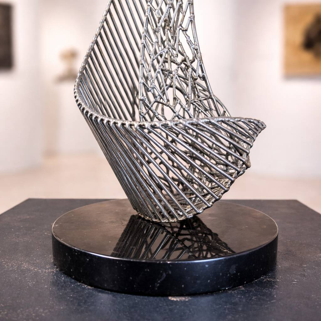 Signed Untitled Brass Wire Sculpture Bob Bennett (1979)