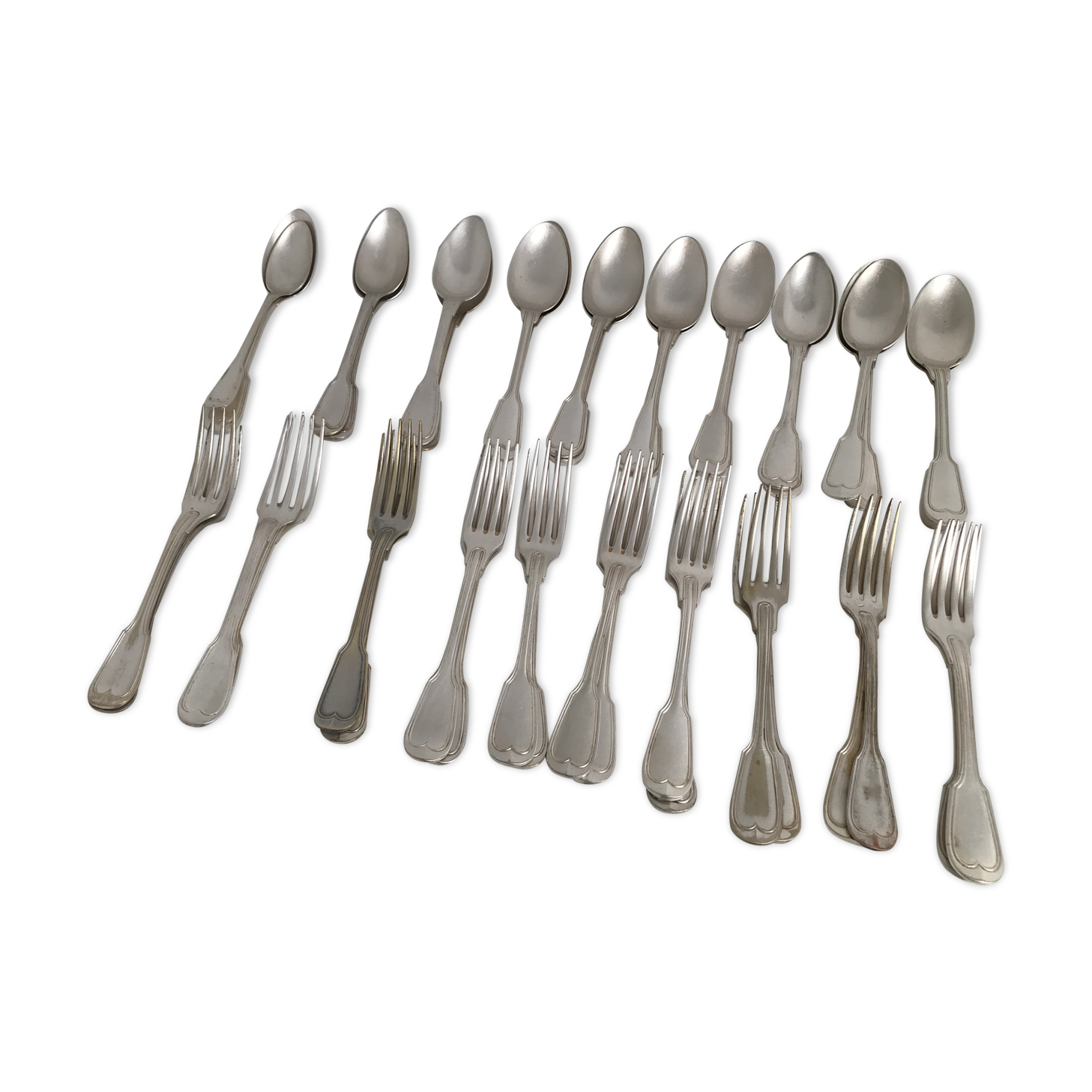 20 spoons 20 silver forks metal wineing
