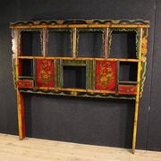 Headboard chinois laqué et peint du 20e siècle