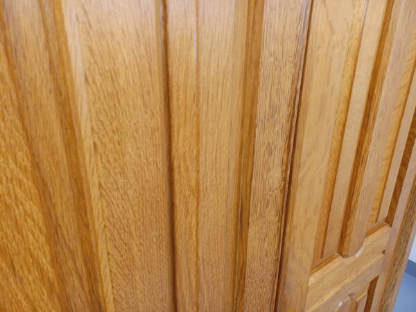 Armoire dressing vintage Guillerme et Chambron en chêne massif années 60