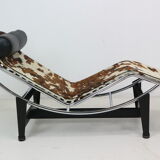 Chair long "LC4" Le Corbusier, Cassina Edition, Ponyskin.