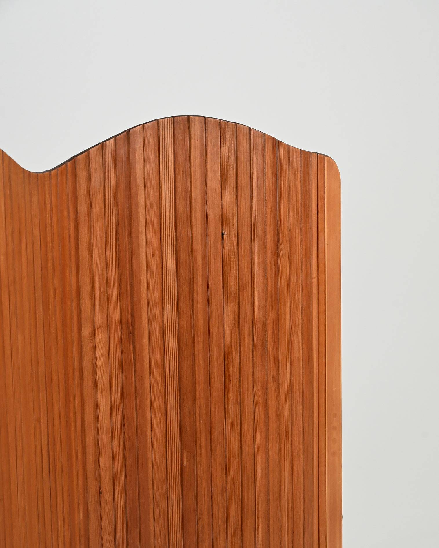 French tamboured screen Jomain Baumann, 1950s