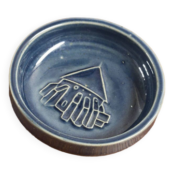 Small ceramic dish by Michael Andersen, 1960's denmark.