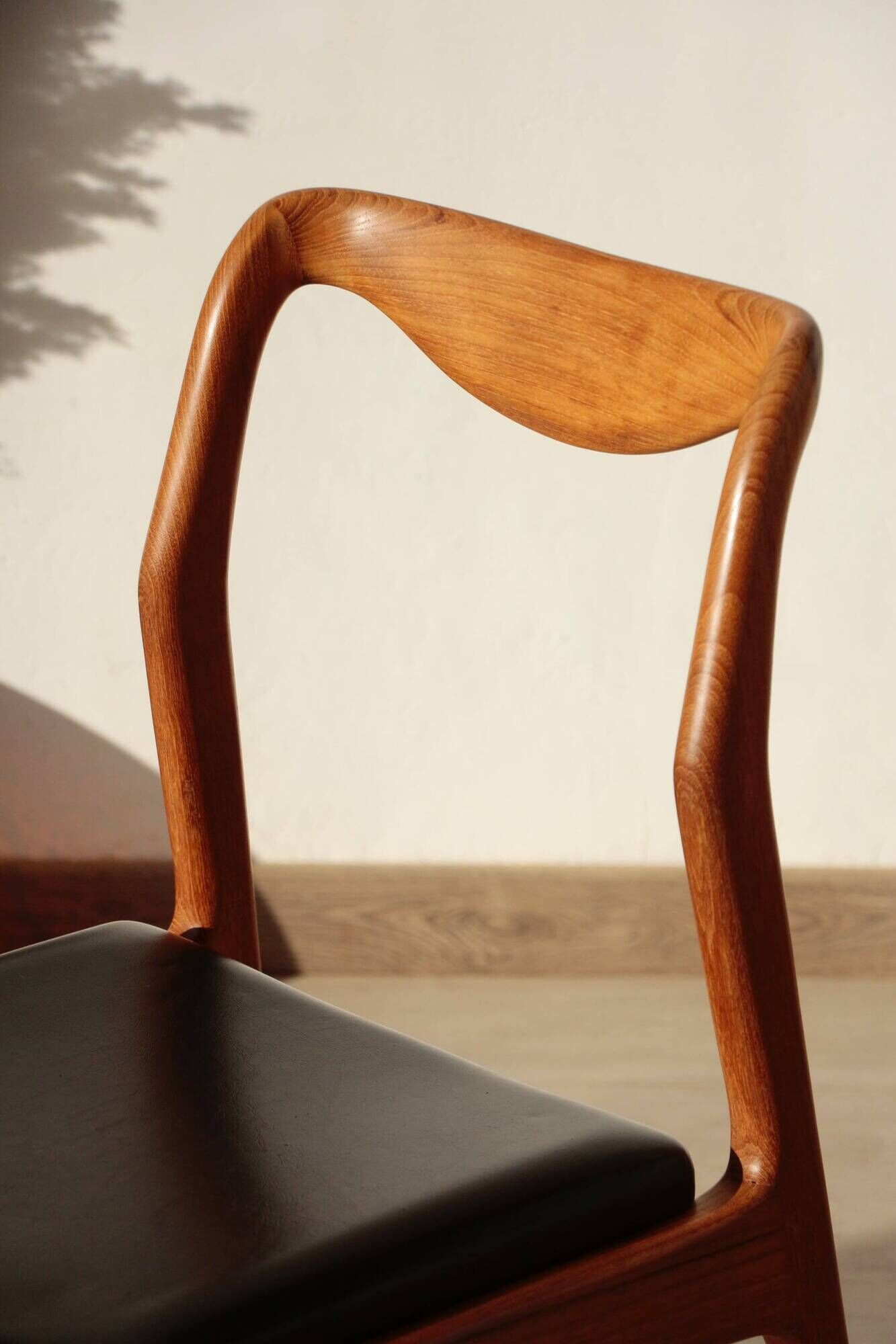 Set of 6 Vintage Scandinavian Teak Chairs – 1960s