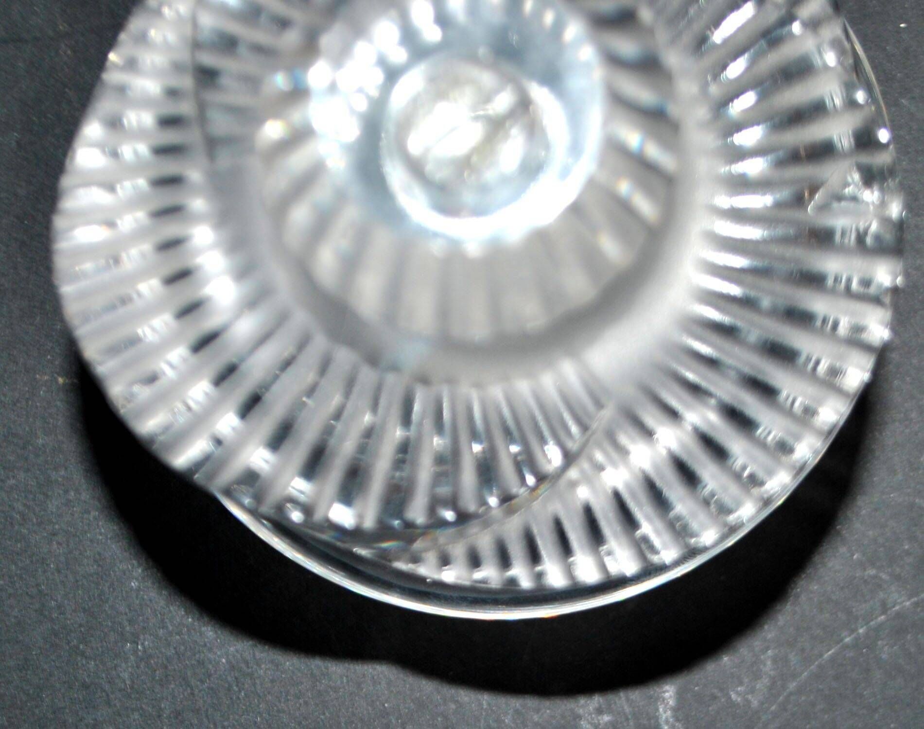 Lalique Baptiste bottle in frosted crystal signed "Lalique R France" 1979