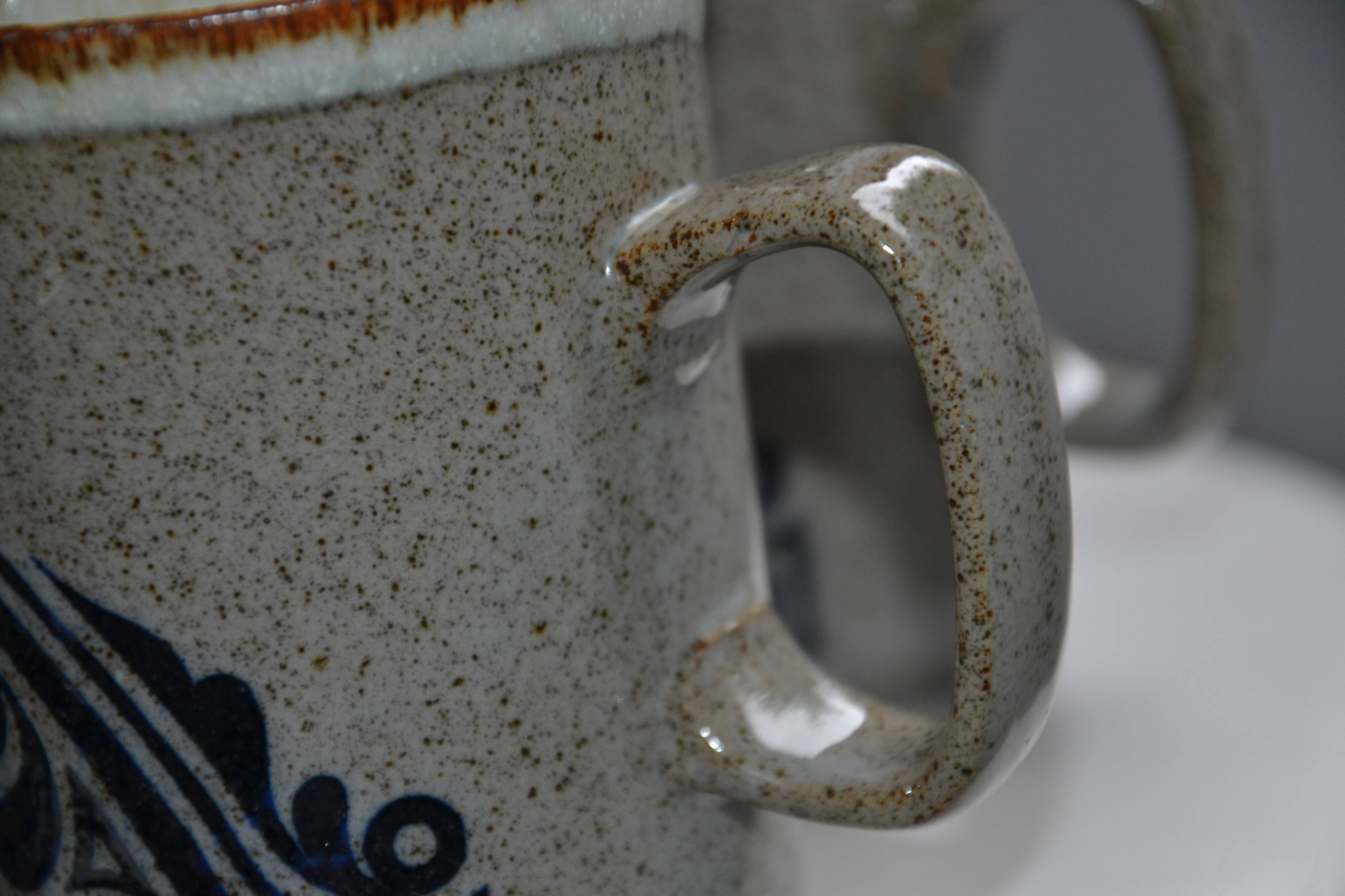 6 Scottish ceramic stoneware mugs