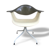 Swag Leg chair (1958), design George Nelson, Herman Miller edition
