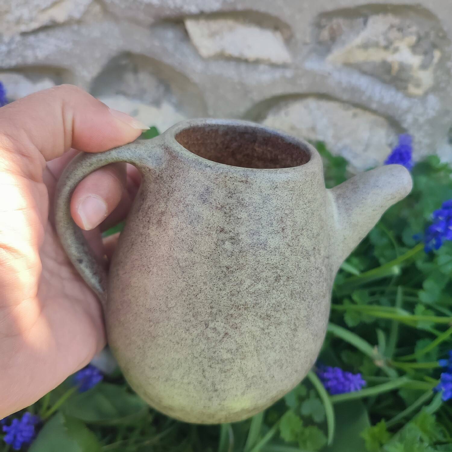 Max Idlas coffee maker, smooth green stoneware