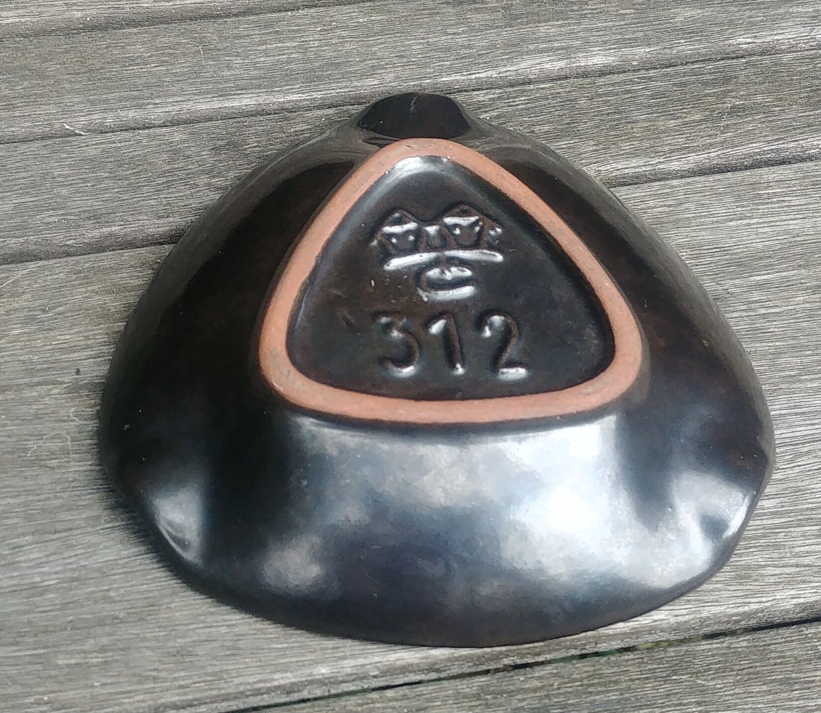 Vintage glazed ceramic ashtray/pocket emptier from the 60s