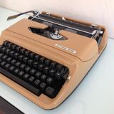 Privileg 270 typewriter 60/70