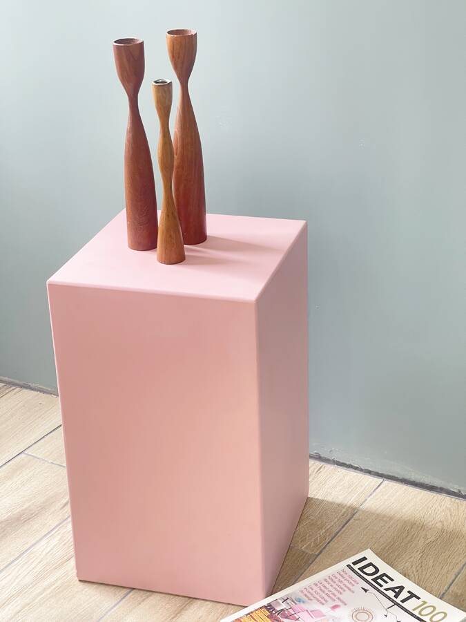 Wooden podium painted – Former filming set decoration