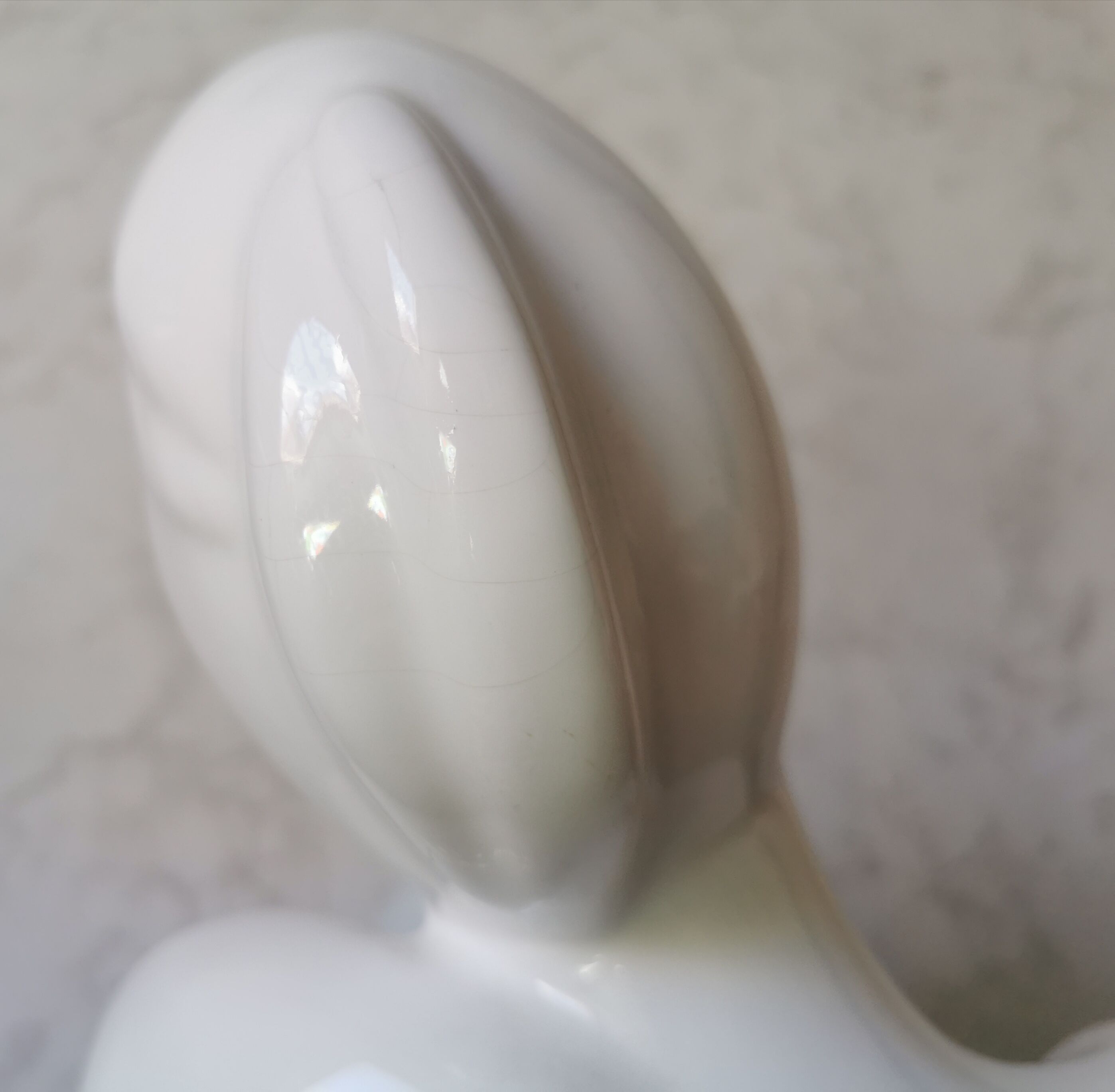 Women's lamp ceramic opal globe