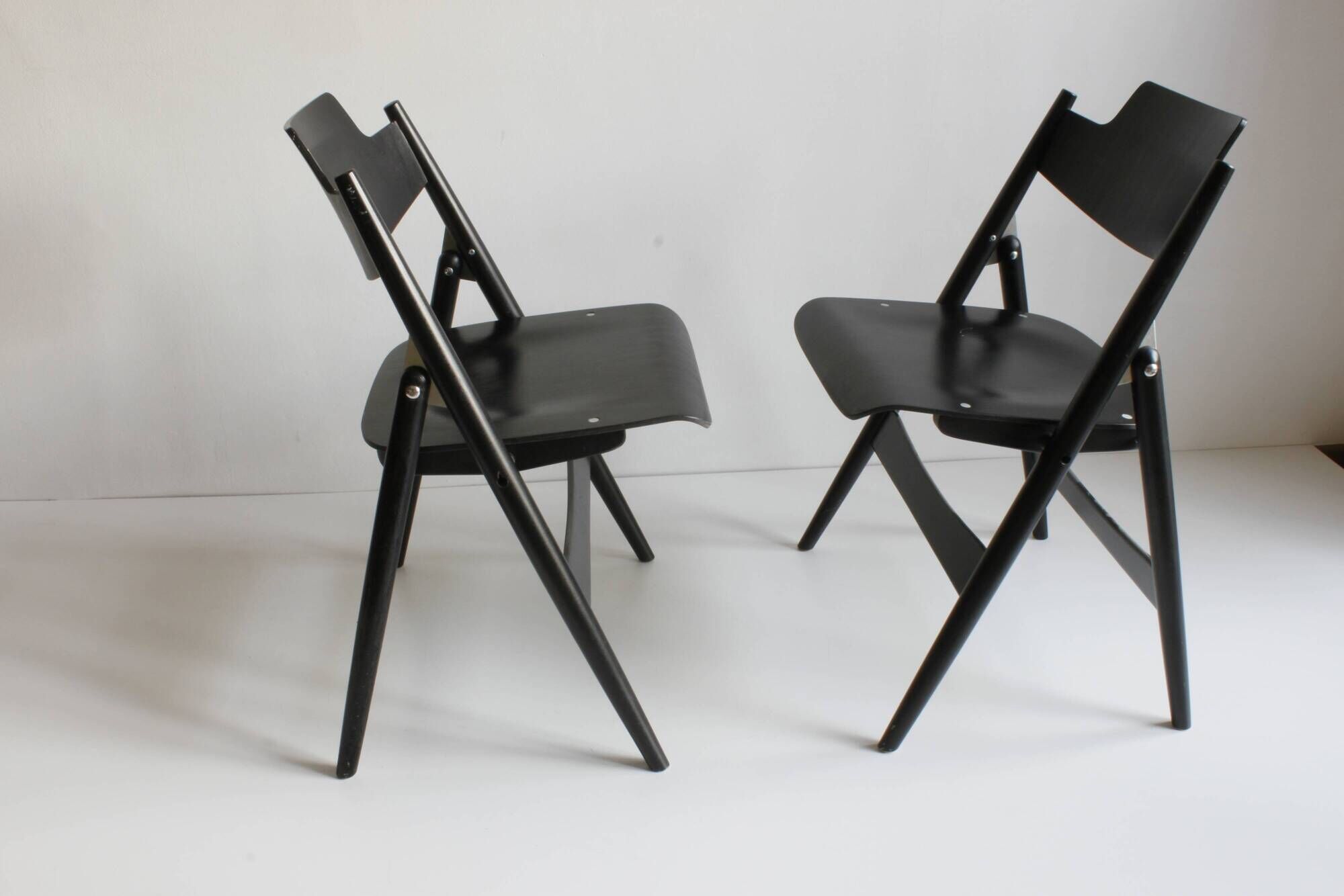 Wooden folding chairs SE18 by Egon Eiermann for Wilde & Spieth, Germany 1952.
