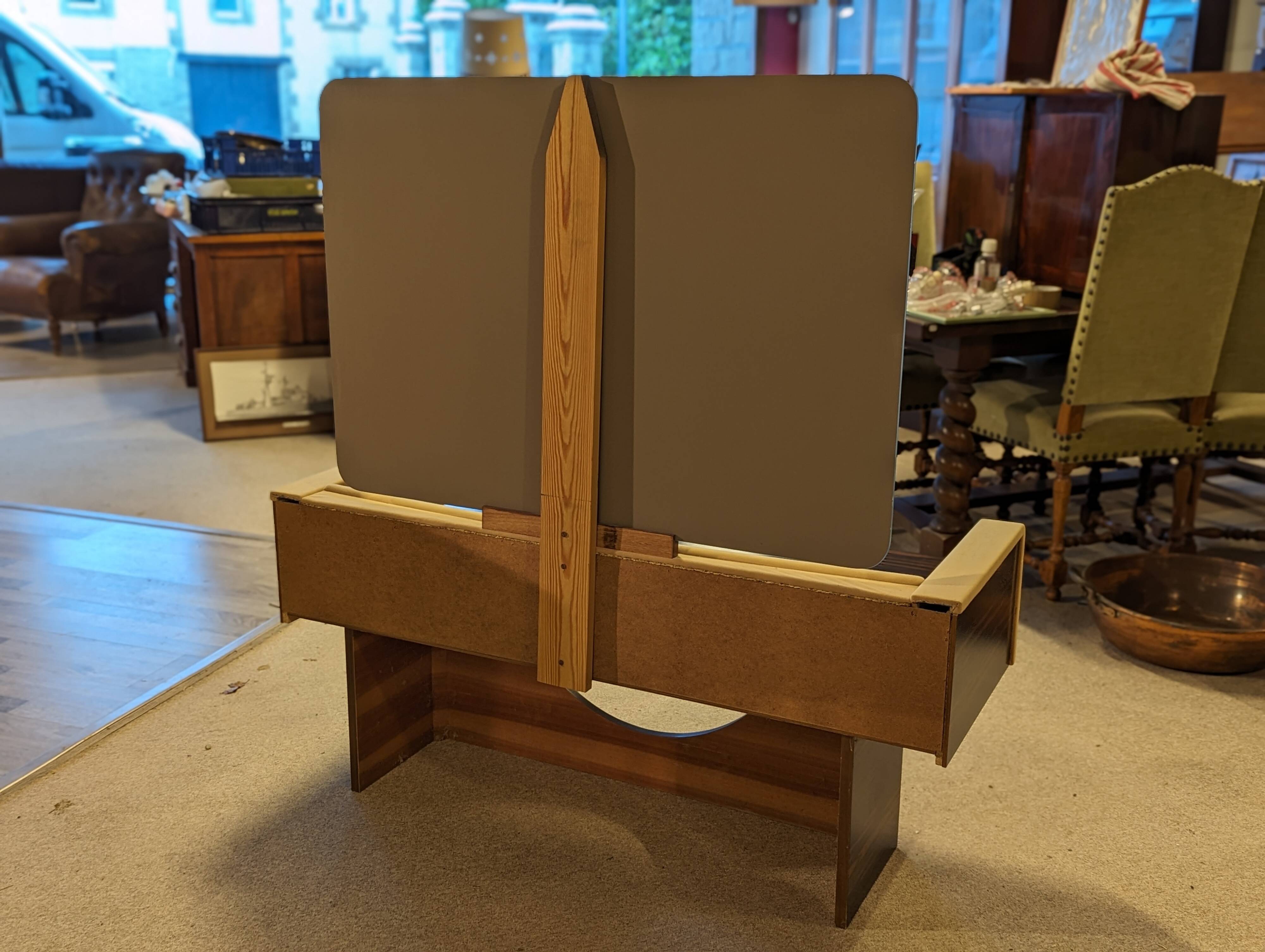 Vintage dressing table