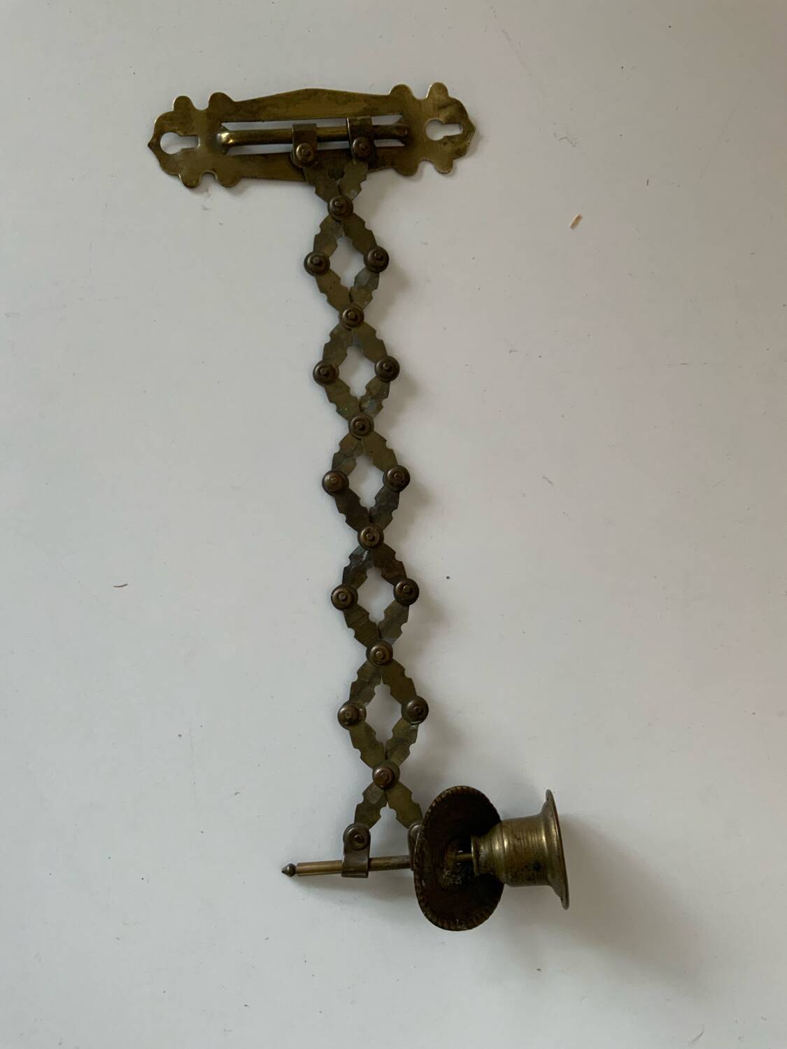 Wall candle holder