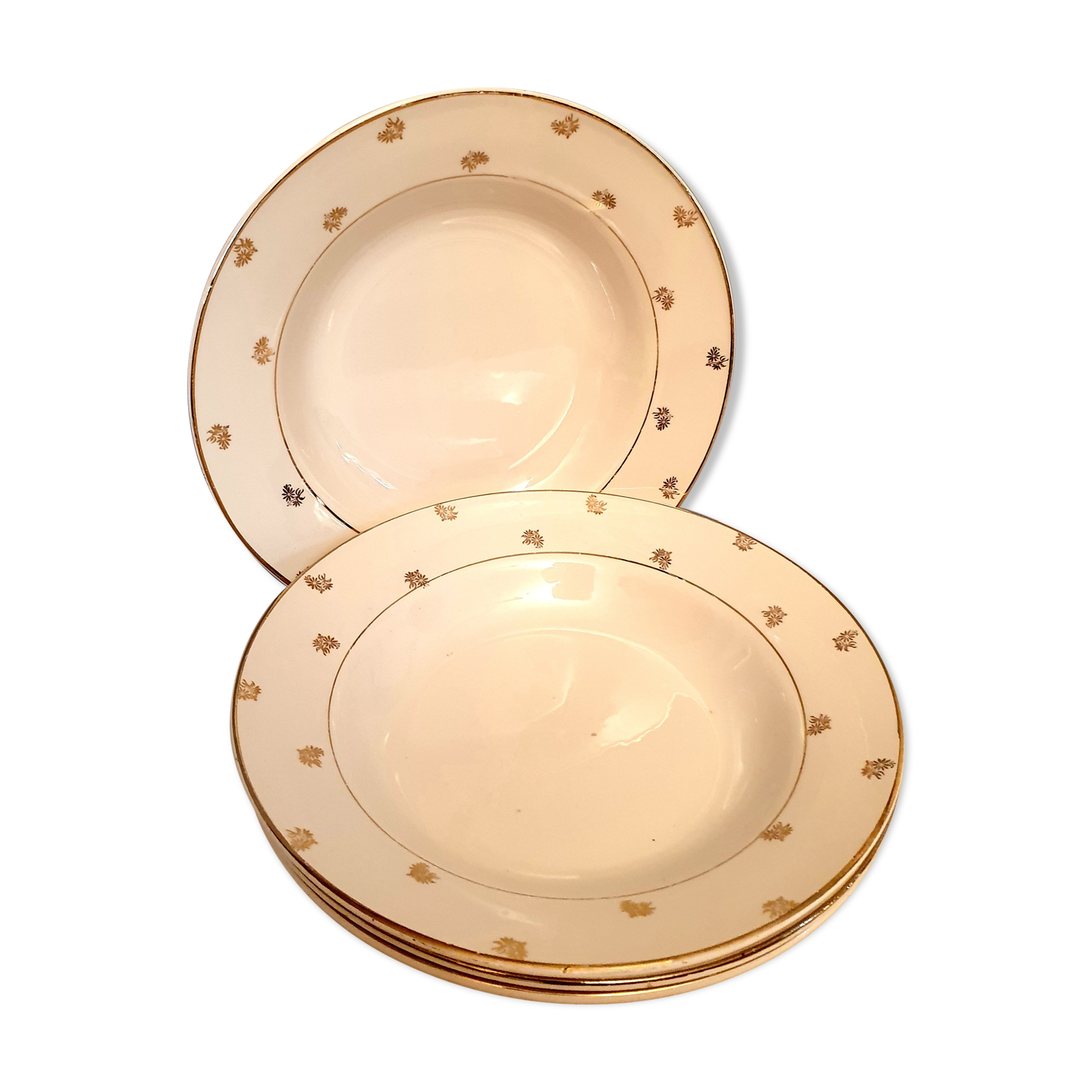 Suite of 4 hollow plates Saarguemines