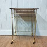 Table vinyl holder and turntable vintage record