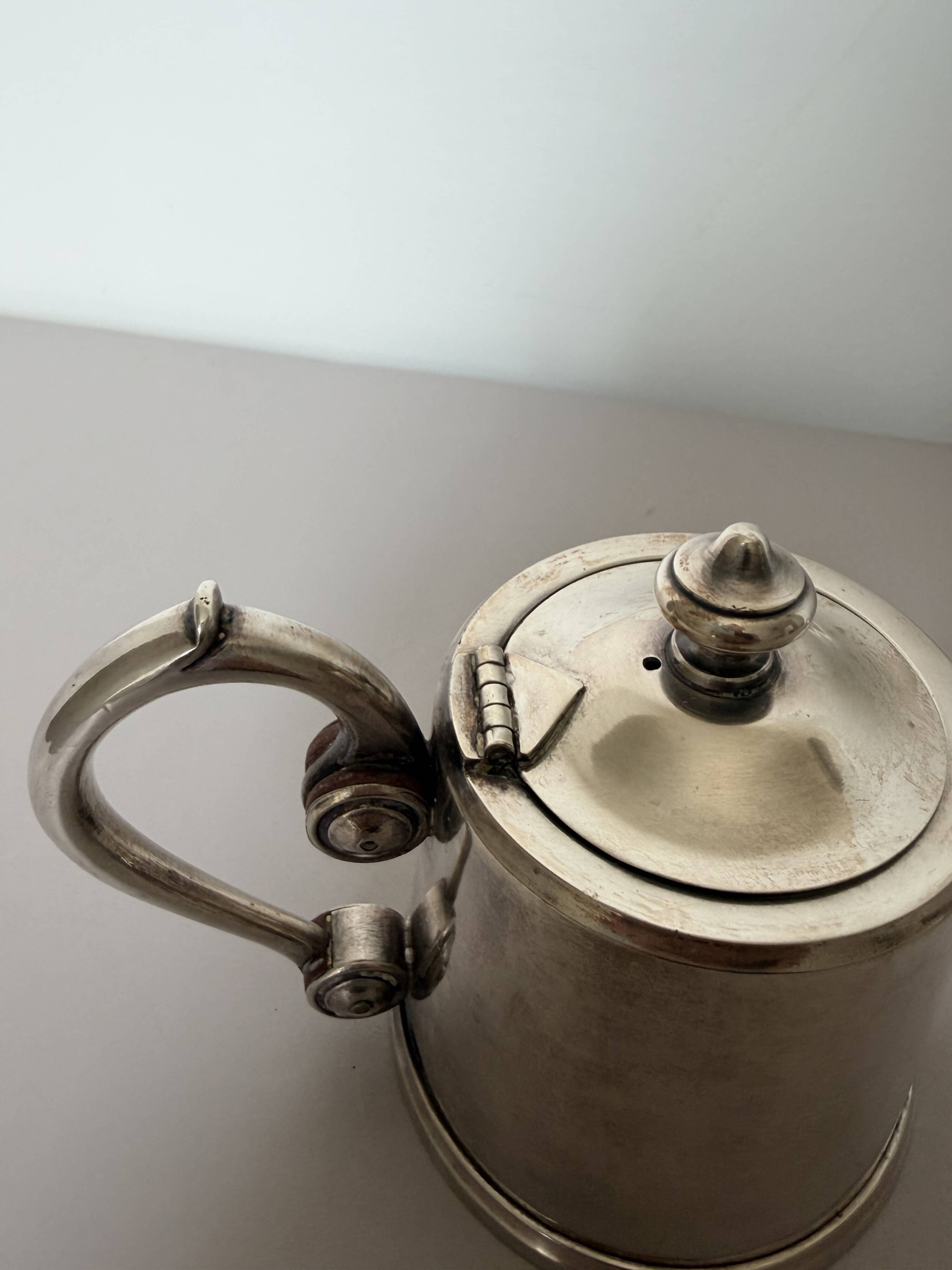 Théière vintage en métal argenté Maison Arthaud 240540
