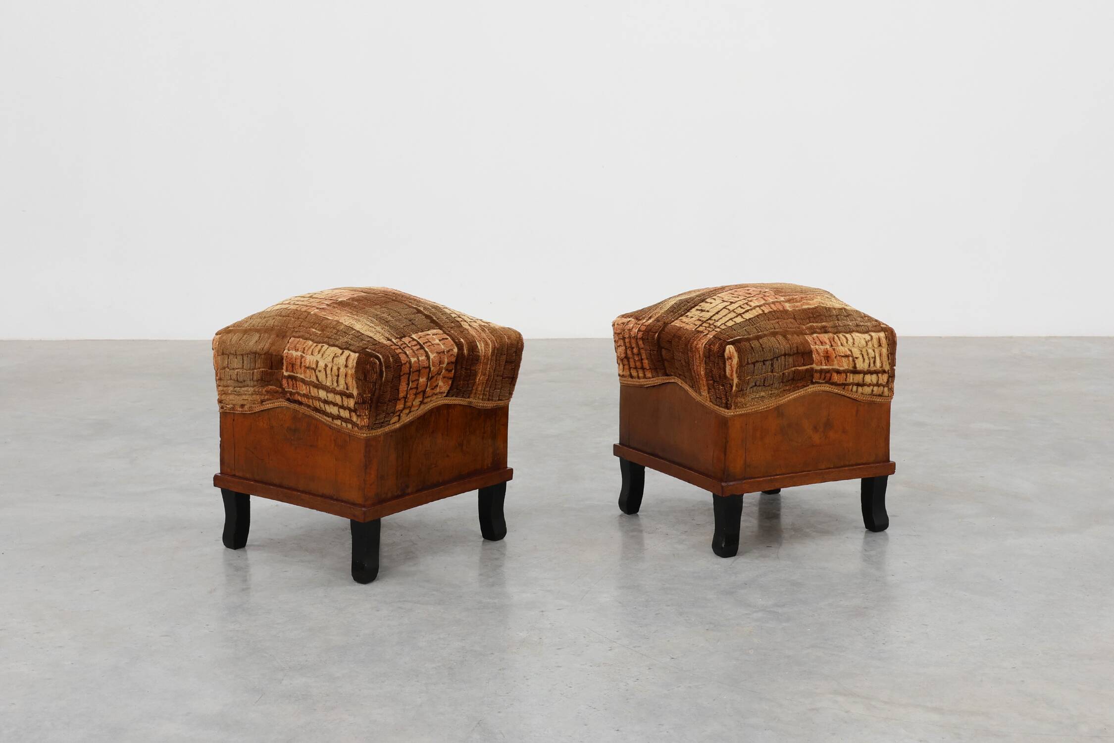 Art Deco walnut stool with original velvet upholstery, Italy 1920s