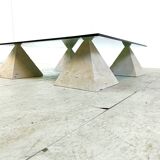 Table basse pyramide vintage en pierre, 1970