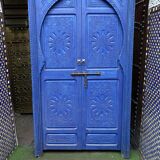 Porte bleu
