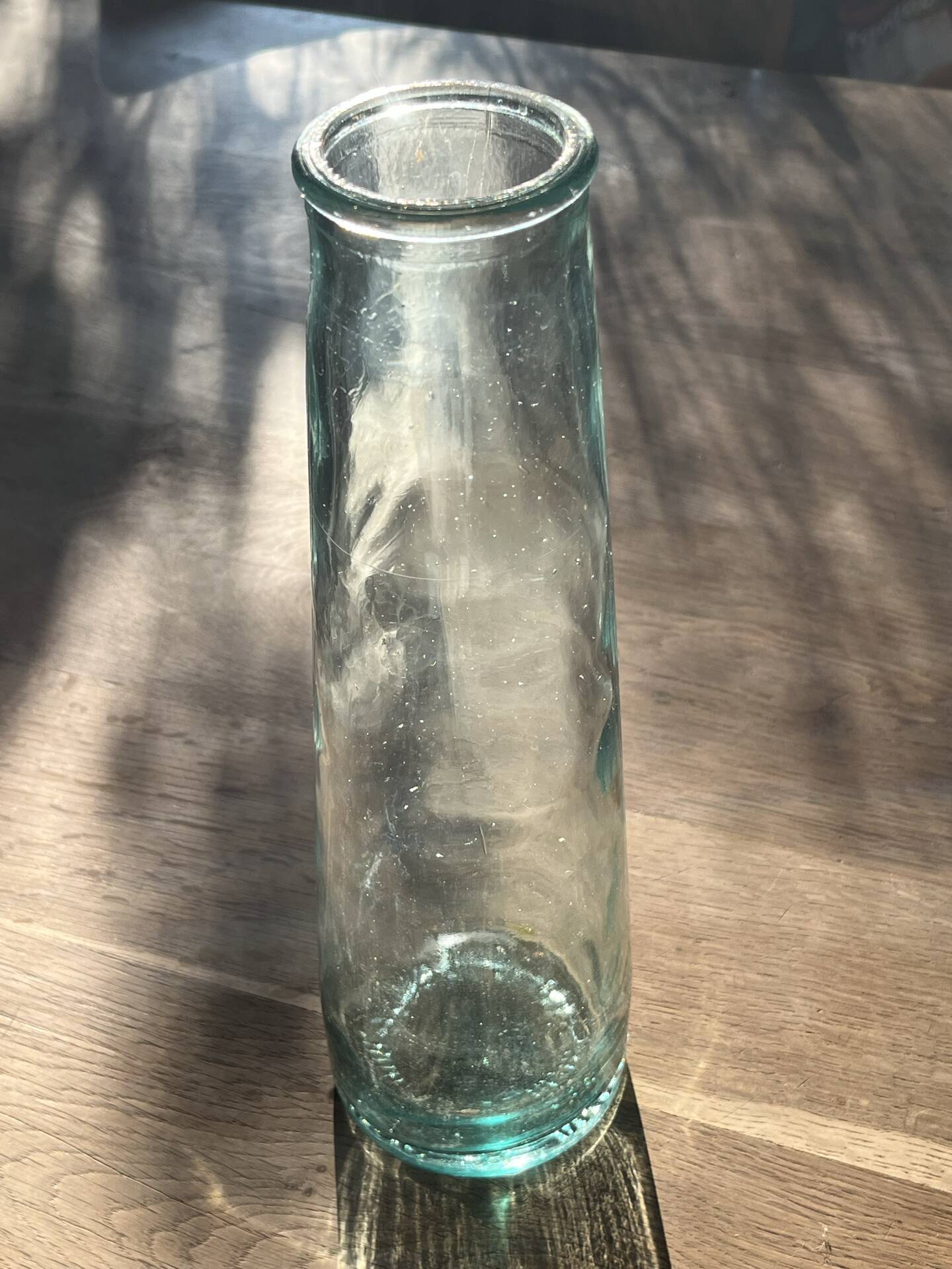 Transparent glass vase