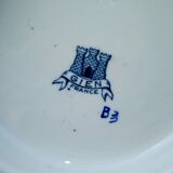 Pitcher hidden GIEN