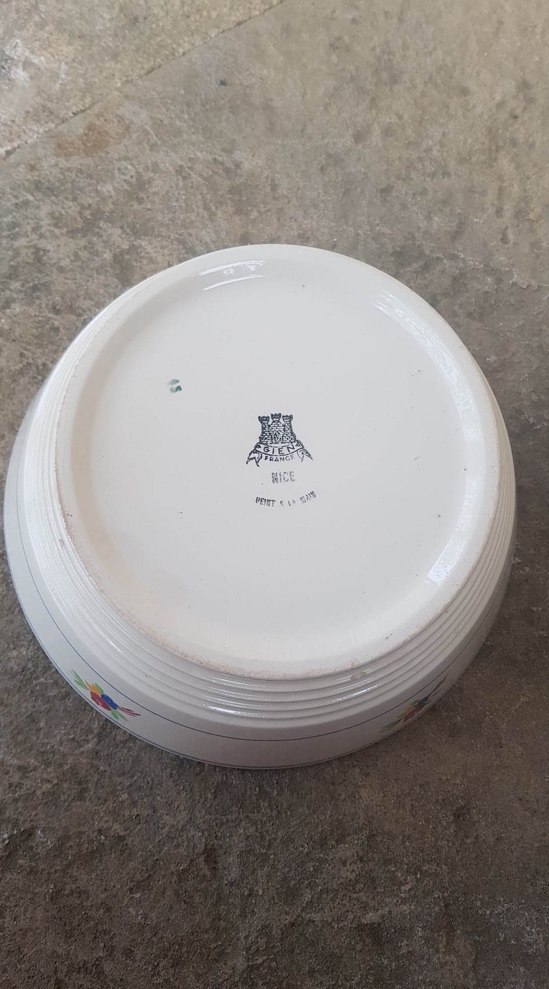 Salad bowl Gien model Nice