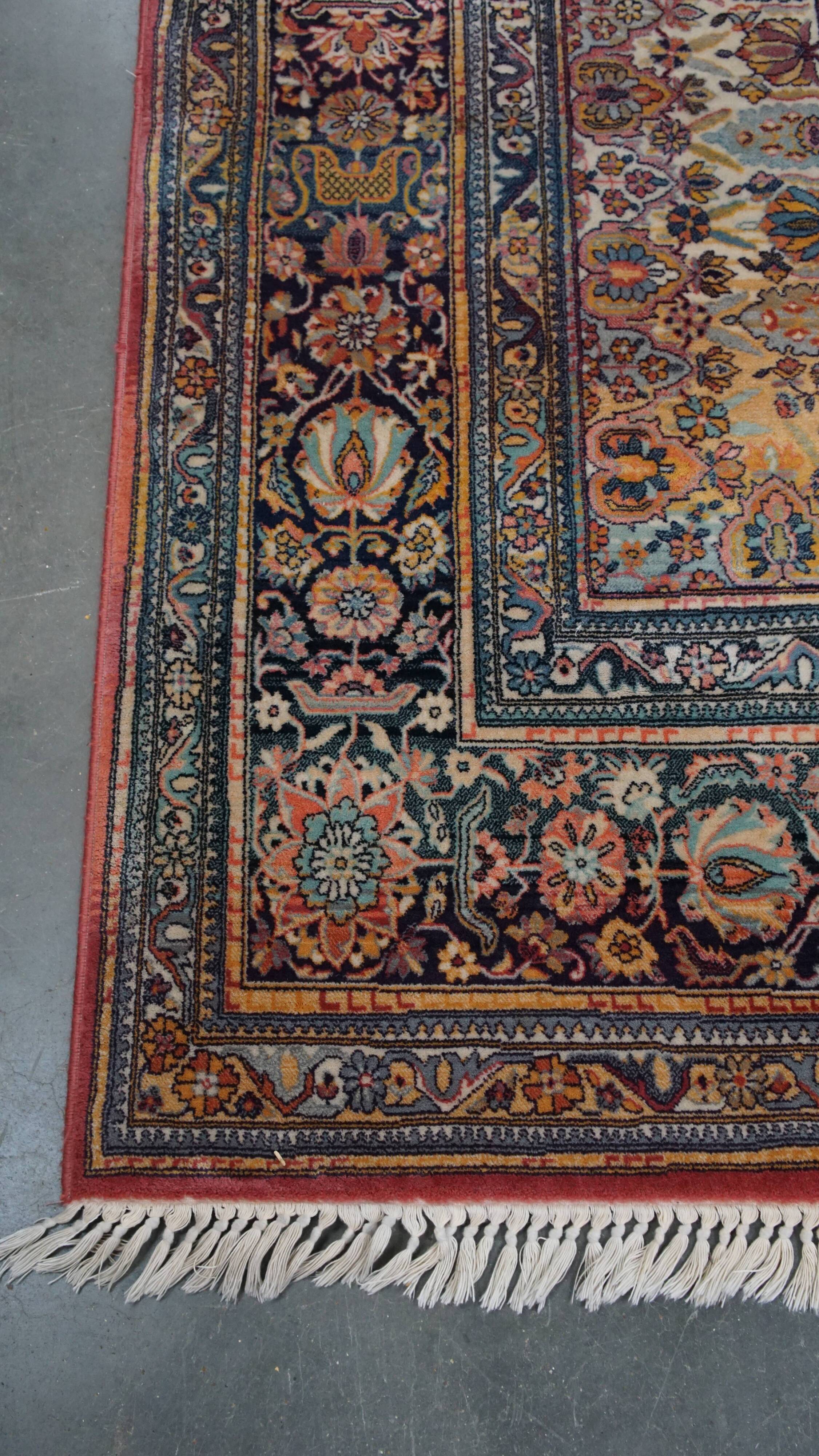 Tapis – 281x196 cm