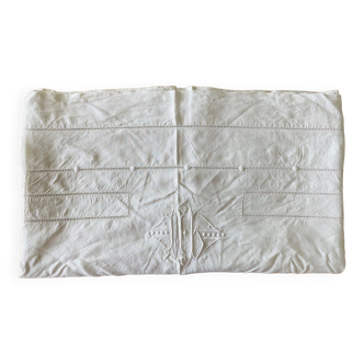 Drap ancien en lin brodé