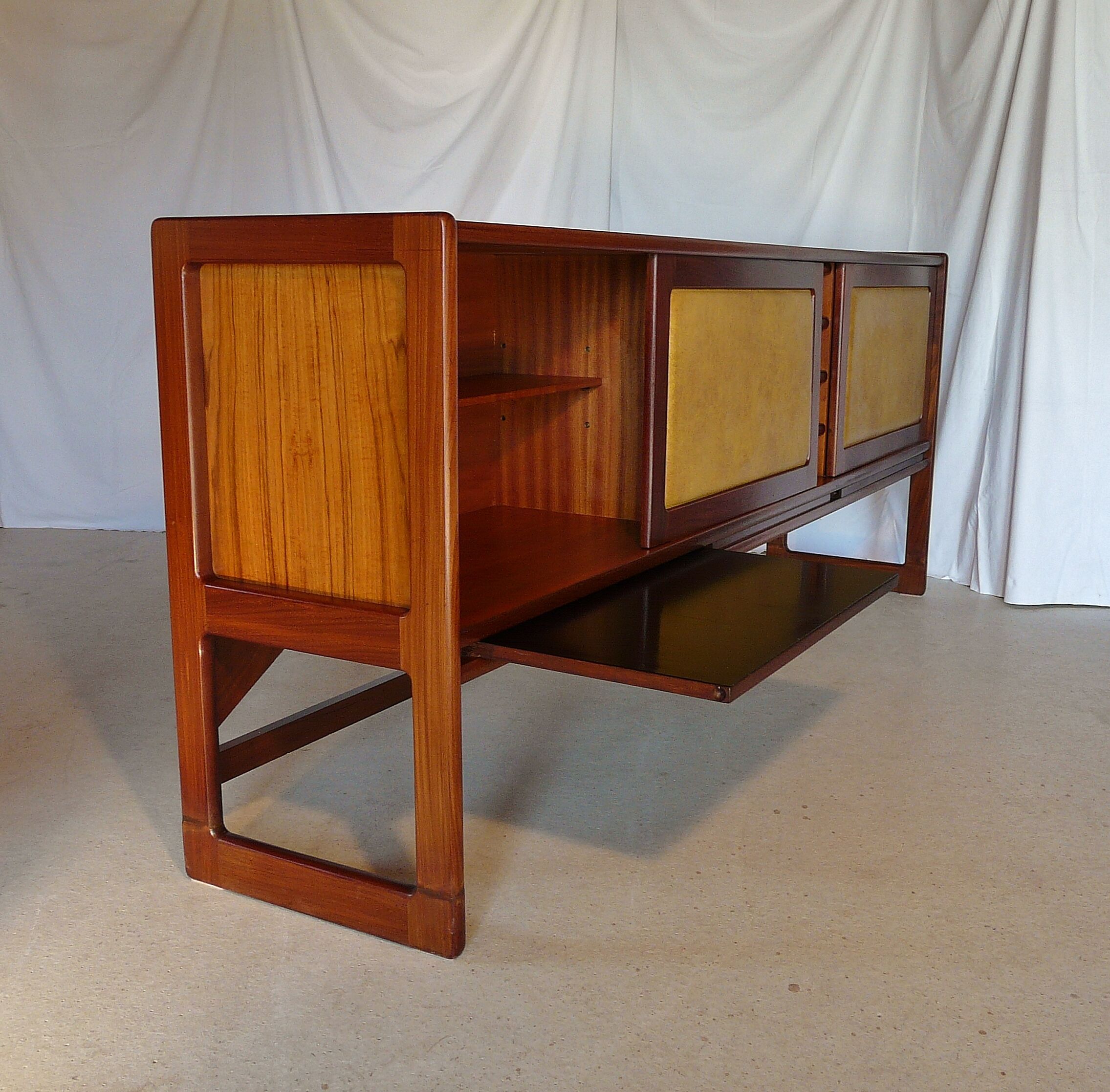 Scandinavian teak line sideboard