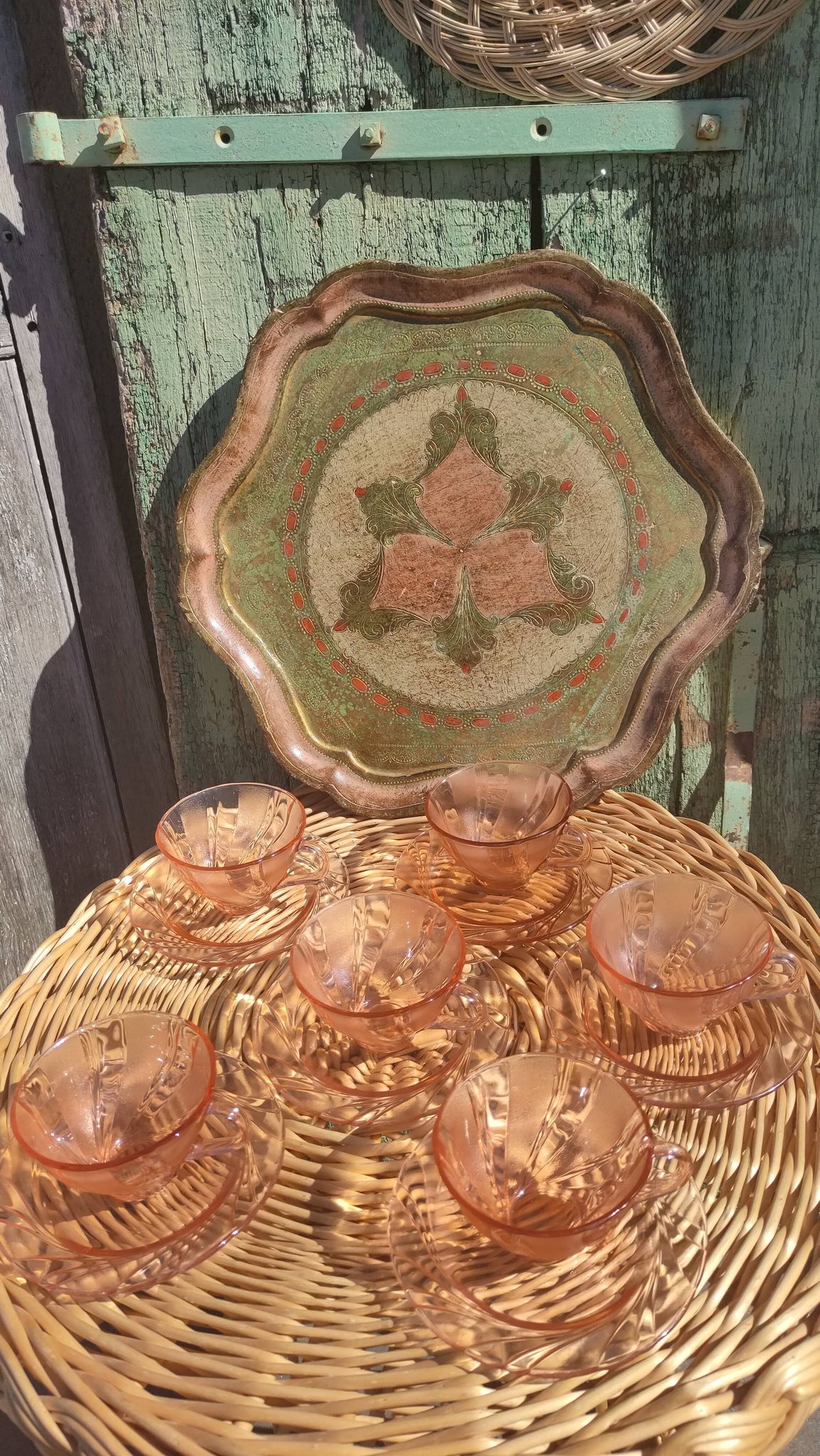 Vintage vereco pink cups France six-serve