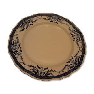 Plat a gateaux faience Luneville Keller et Guerin modele  villeray