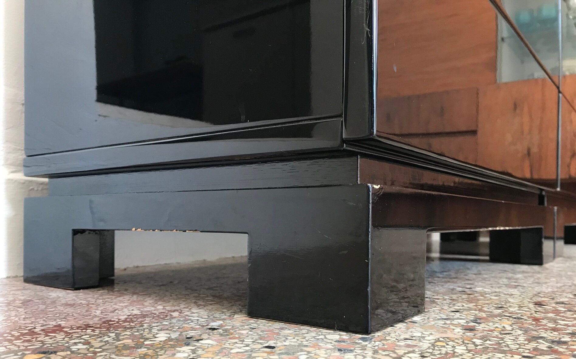 Last wood bedside tables