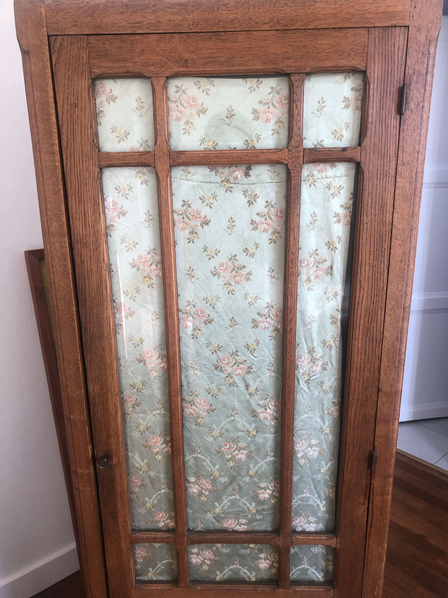 Armoire vitrée années 30