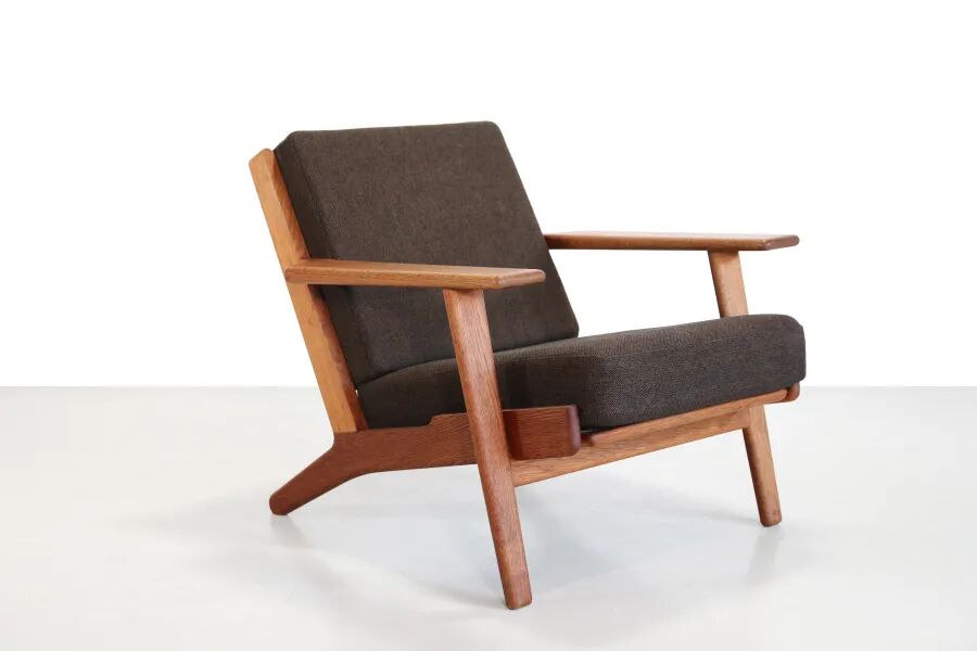 Oak Hans Wegner GE290 armchair for Getama